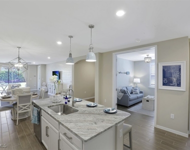 14663 Edgewater Circle - Photo Thumbnail 8