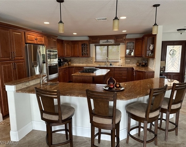 13320 Marquette Boulevard - Photo Thumbnail 9