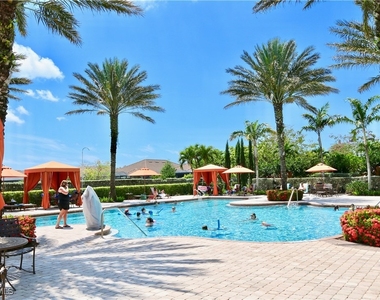 8437 Rosa Court - Photo Thumbnail 29