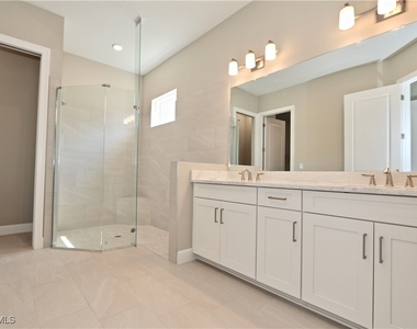 8437 Rosa Court - Photo Thumbnail 9