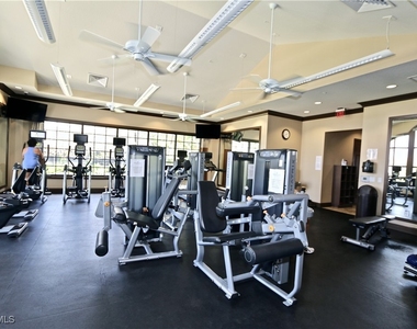 8437 Rosa Court - Photo Thumbnail 27