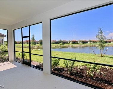 8437 Rosa Court - Photo Thumbnail 17