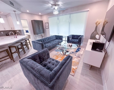 220 Indies Dr E - Photo Thumbnail 18
