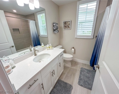 220 Indies Dr E - Photo Thumbnail 32
