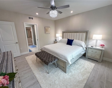 220 Indies Dr E - Photo Thumbnail 23