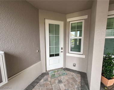 220 Indies Dr E - Photo Thumbnail 5