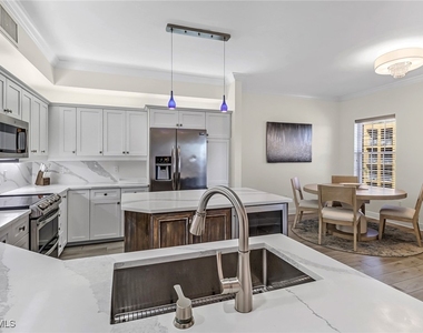 450 Bayfront Place - Photo Thumbnail 3