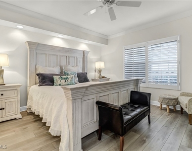450 Bayfront Place - Photo Thumbnail 11