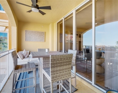 450 Bayfront Place - Photo Thumbnail 22