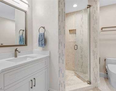 401 Bayfront Place - Photo Thumbnail 14