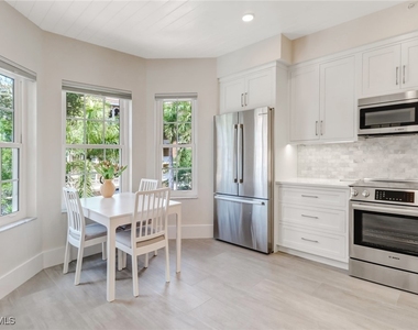 401 Bayfront Place - Photo Thumbnail 6