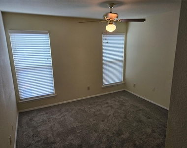 13210 Old Richmond Road - Photo Thumbnail 17