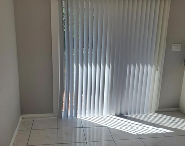1105 Santa Rosa Drive - Photo Thumbnail 14