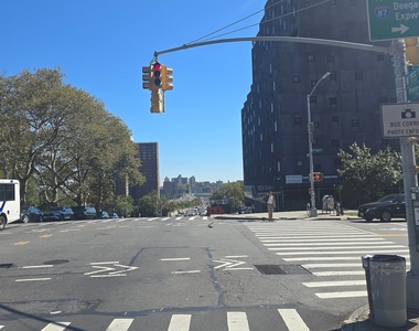 Saint Nicholas Avenue - Photo Thumbnail 13