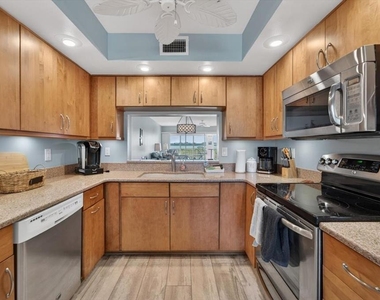 1343 Perico Point Circle - Photo Thumbnail 18