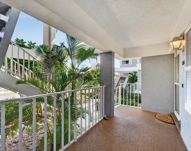 1343 Perico Point Circle - Photo Thumbnail 13