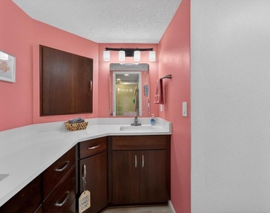 1343 Perico Point Circle - Photo Thumbnail 40