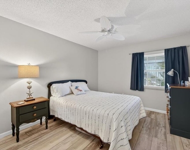 1343 Perico Point Circle - Photo Thumbnail 45