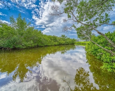 1343 Perico Point Circle - Photo Thumbnail 93