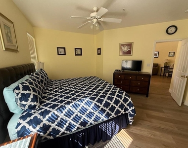 8917 Legacy Court - Photo Thumbnail 14