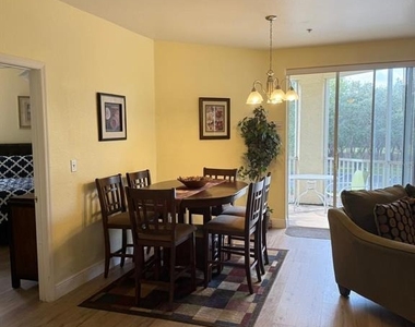 8917 Legacy Court - Photo Thumbnail 11