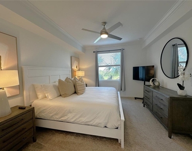 14071 Heritage Landing Boulevard - Photo Thumbnail 10