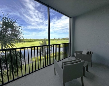 14071 Heritage Landing Boulevard - Photo Thumbnail 17