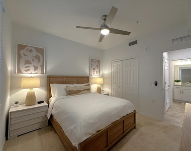 14071 Heritage Landing Boulevard - Photo Thumbnail 14