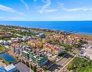 6418 Margarita Shores Lane - Photo Thumbnail 61