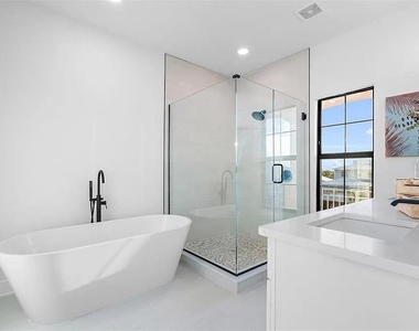 6418 Margarita Shores Lane - Photo Thumbnail 39