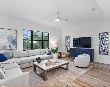 6418 Margarita Shores Lane - Photo Thumbnail 26