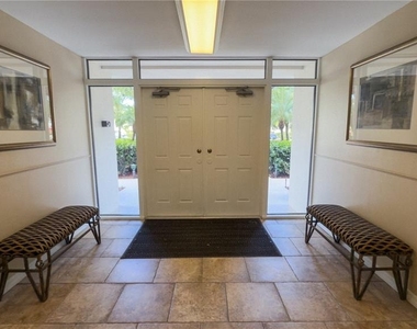 7461 W Country Club Drive N - Photo Thumbnail 13