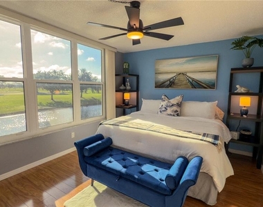 7461 W Country Club Drive N - Photo Thumbnail 5