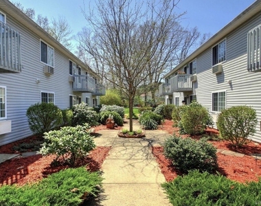 256 Peck Lane - Photo Thumbnail 3