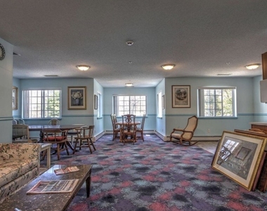 256 Peck Lane - Photo Thumbnail 4