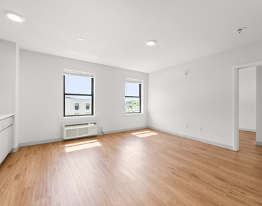 158 Main Street - Photo Thumbnail 6