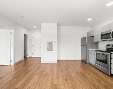 158 Main Street - Photo Thumbnail 8
