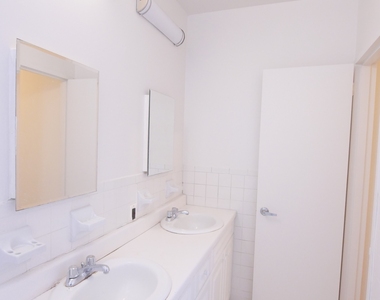 440 East 88th Street - Photo Thumbnail 11