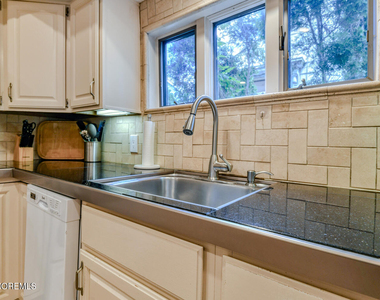 113 Central Avenue - Photo Thumbnail 15