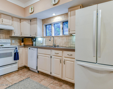 113 Central Avenue - Photo Thumbnail 14