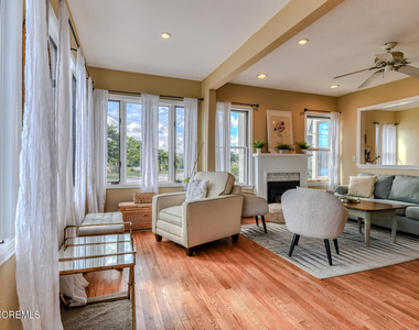 113 Central Avenue - Photo Thumbnail 3
