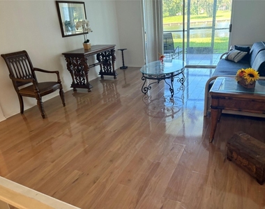 3750 Inverrary Drive - Photo Thumbnail 13