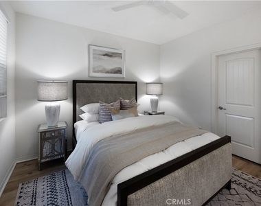 7075 Montecito Lane - Photo Thumbnail 9