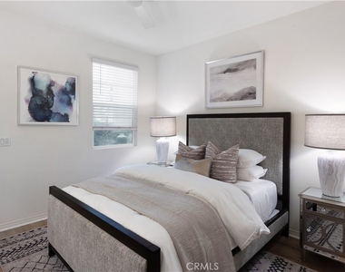 7075 Montecito Lane - Photo Thumbnail 8