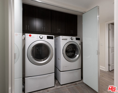 155 N Hamilton Drive - Photo Thumbnail 28