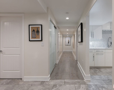 155 N Hamilton Drive - Photo Thumbnail 7