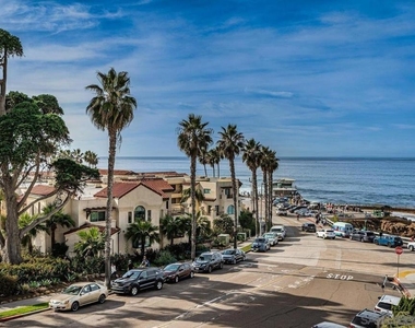 909 Coast Blvd - Photo Thumbnail 1