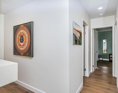 909 Coast Blvd - Photo Thumbnail 12
