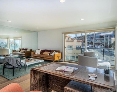 909 Coast Blvd - Photo Thumbnail 2