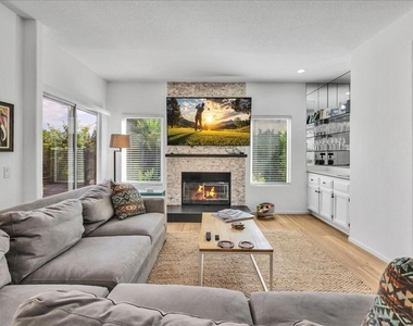 48137 Vista Cielo - Photo Thumbnail 4